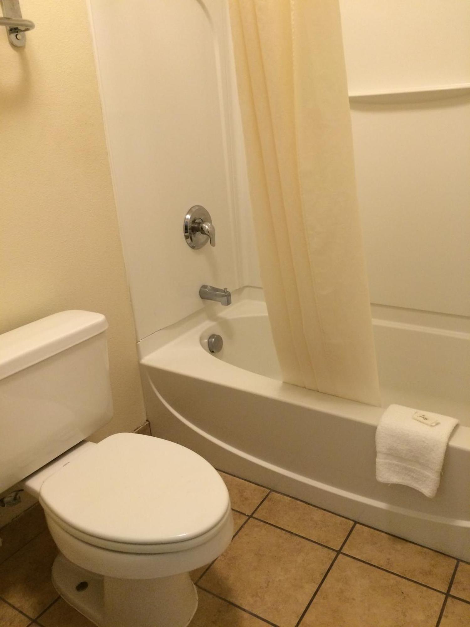 Americas Best Value Inn Near Downtown Nashville Habitación foto